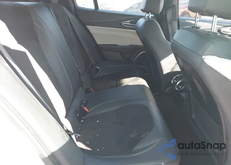 2018 Alfa Romeo Giulia Quadrifoglio Rwd z USA, uszkodzony, nr VIN ZARFAEAV8J7577341